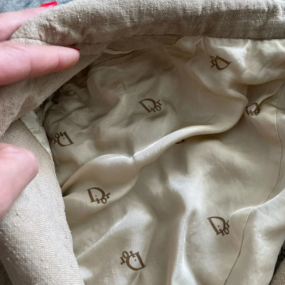 Christian dior tan blazer fabric with silk lining designer great condition
